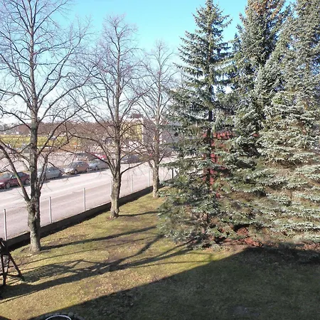 Retro - Kupittaa ゲストハウス トゥルク